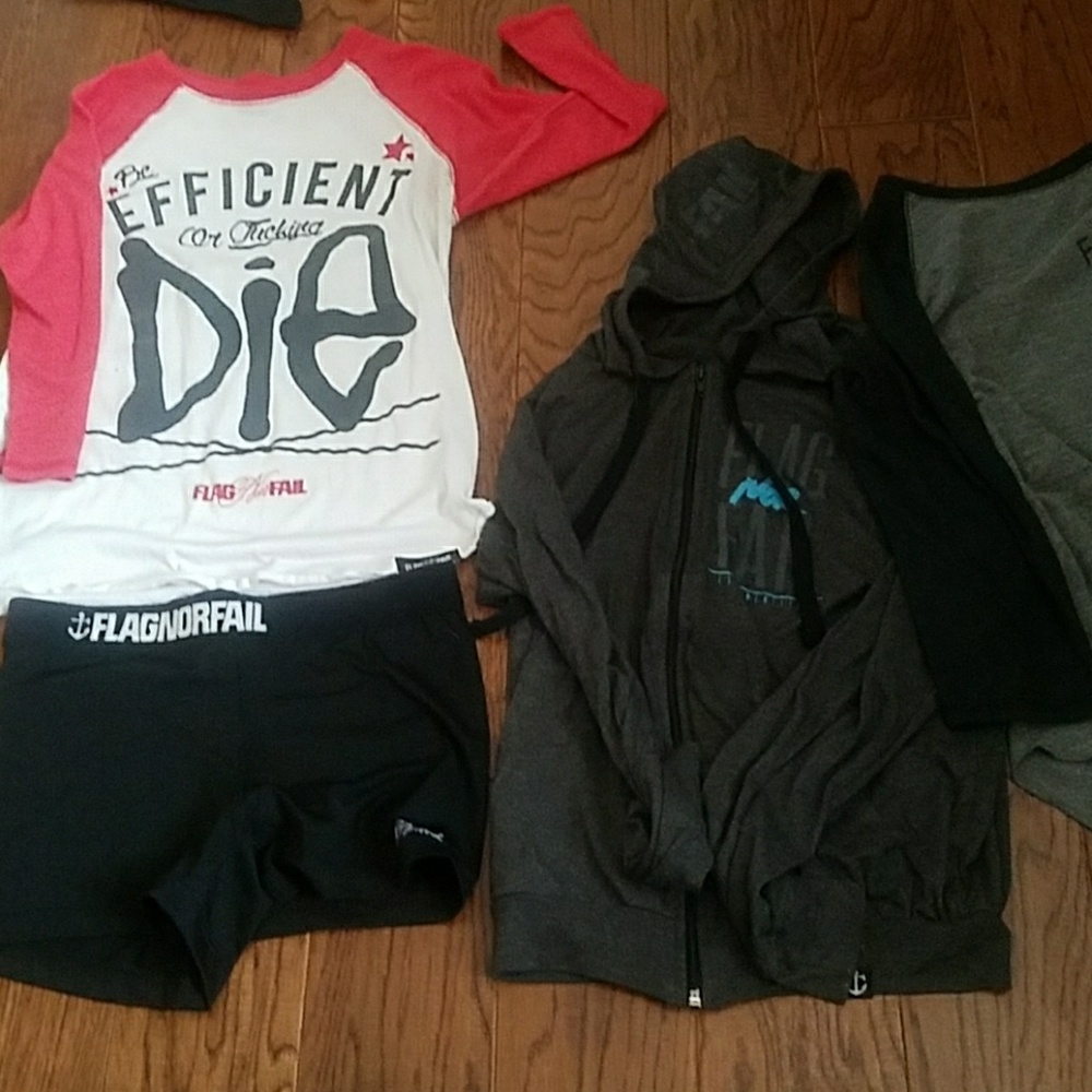 Flag nor Fail athletic clothing lot (4 pieces)